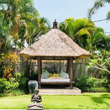 Villa Bliss A Paradise Of Three Independent Villas Canggu Kültér fotó