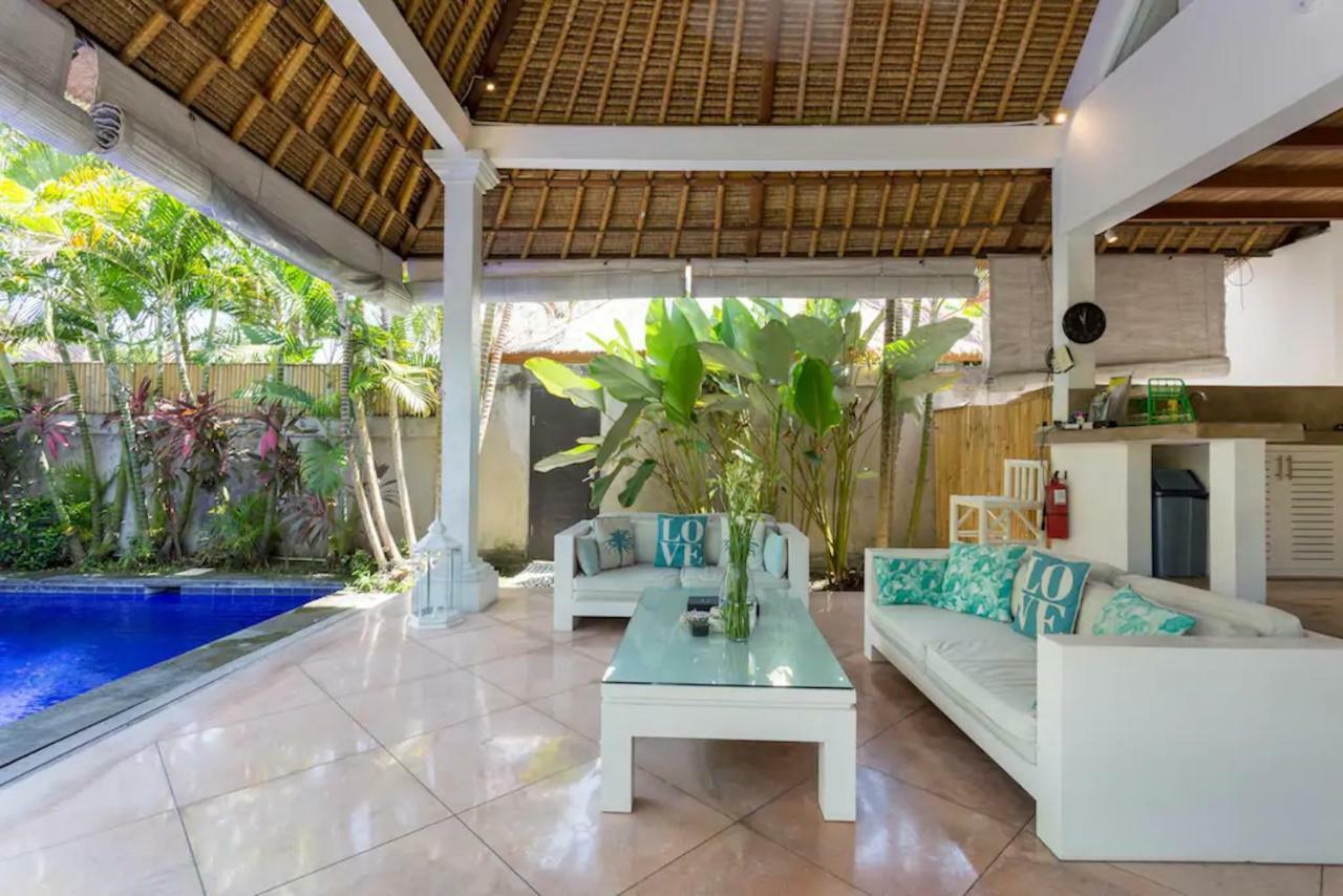 Villa Bliss A Paradise Of Three Independent Villas Canggu Kültér fotó