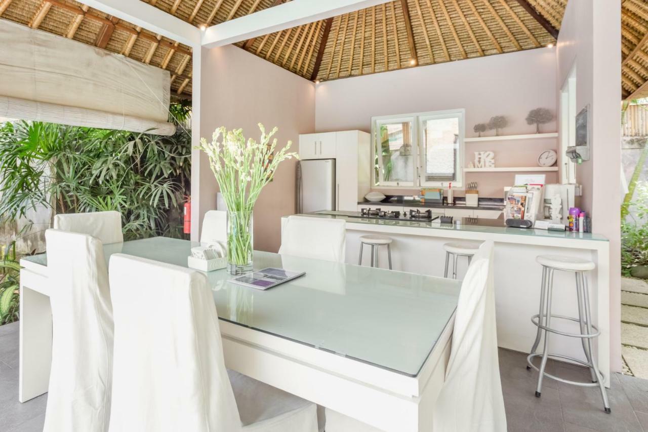 Villa Bliss A Paradise Of Three Independent Villas Canggu Kültér fotó