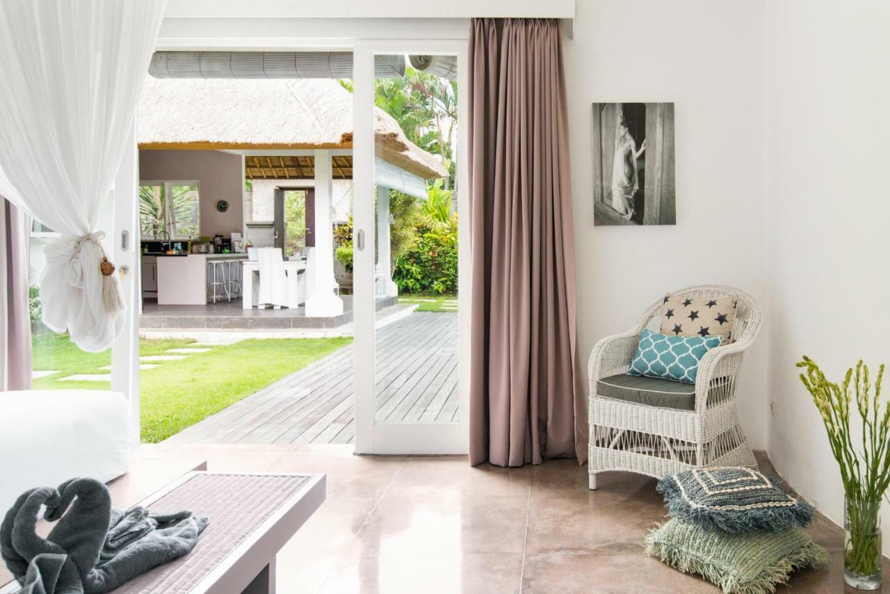 Villa Bliss A Paradise Of Three Independent Villas Canggu Kültér fotó