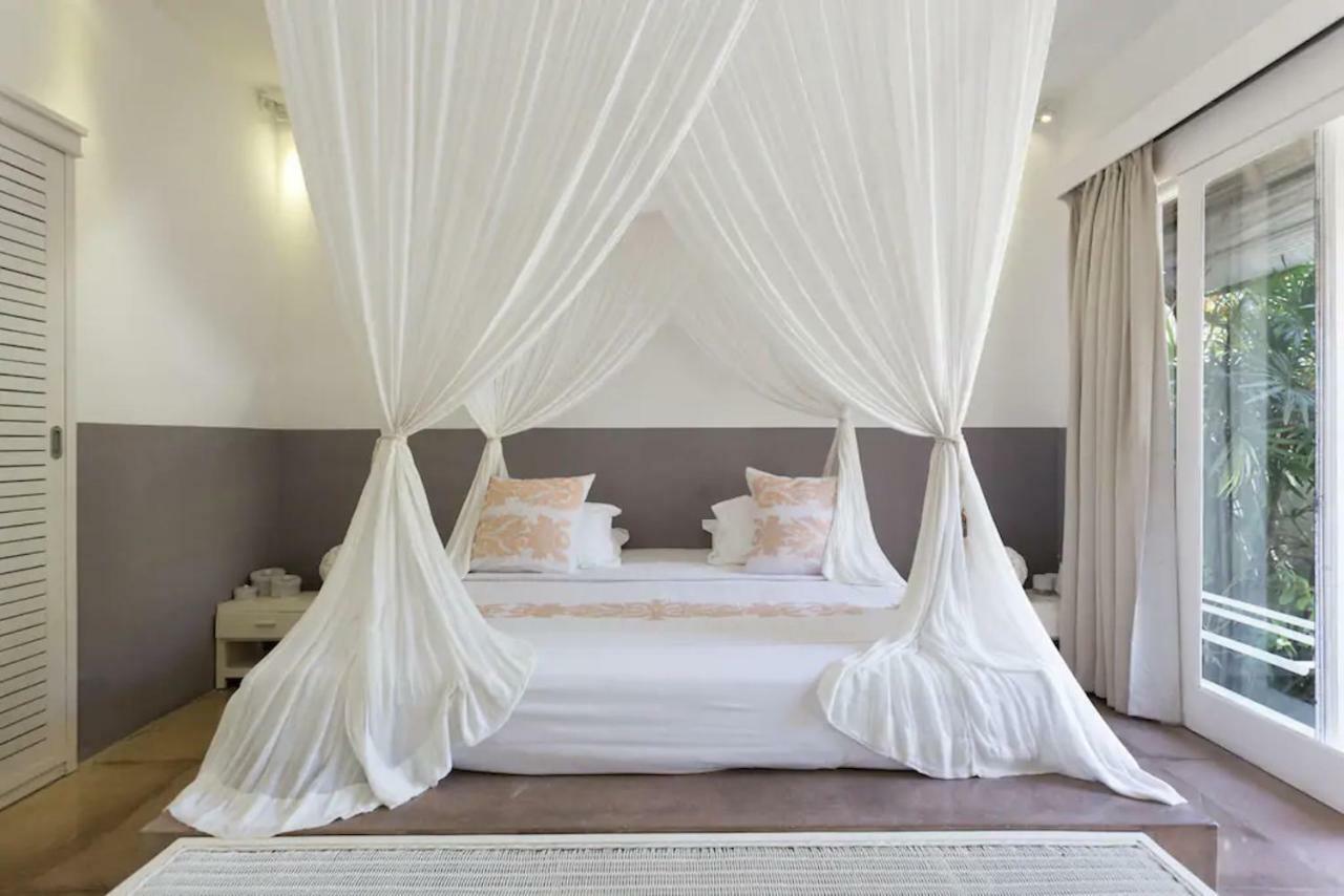 Villa Bliss A Paradise Of Three Independent Villas Canggu Kültér fotó